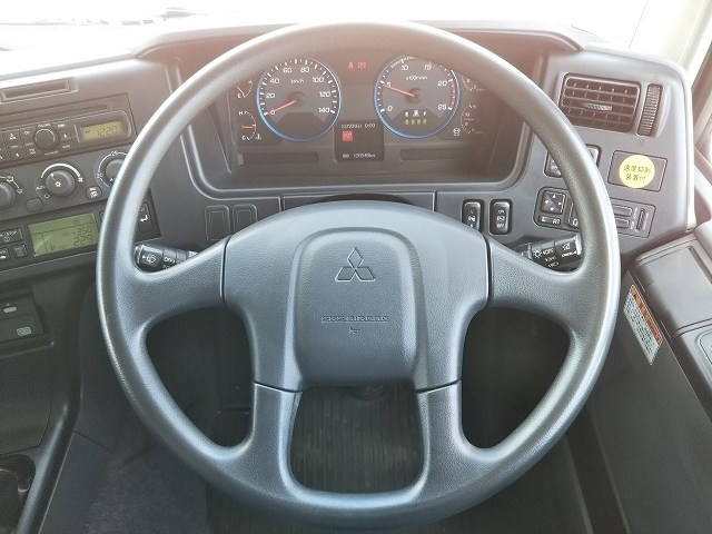 三菱ふそうスーパーグレート冷凍車（冷蔵車）大型（10t）[写真36]