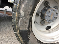 いすゞエルフ平ボディ小型（2t・3t）[写真12]