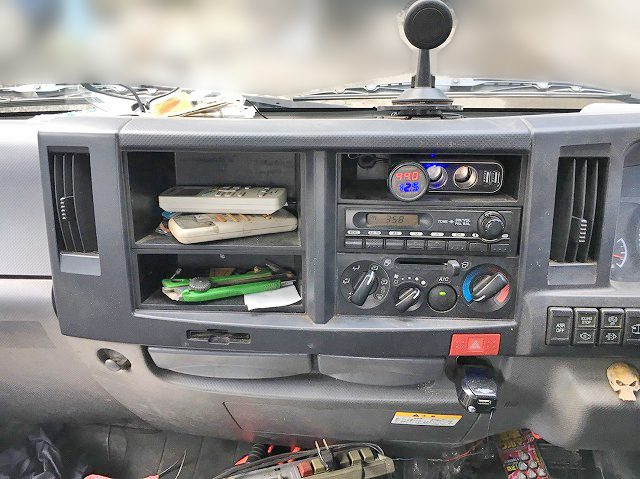 いすゞエルフ平ボディ小型（2t・3t）[写真19]