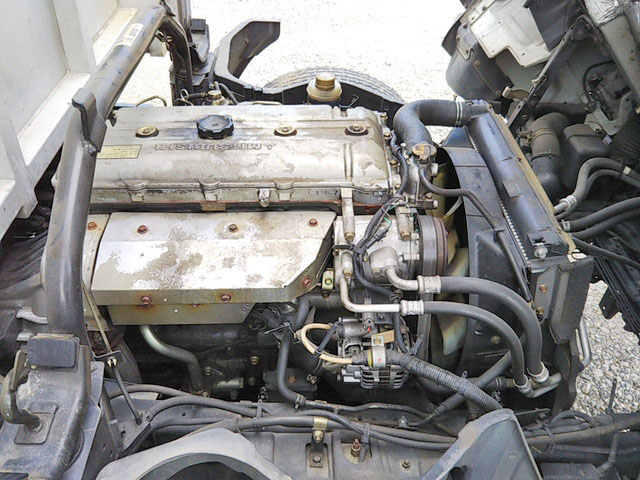 三菱ふそうキャンターアルミウイング小型（2t・3t）[写真28]