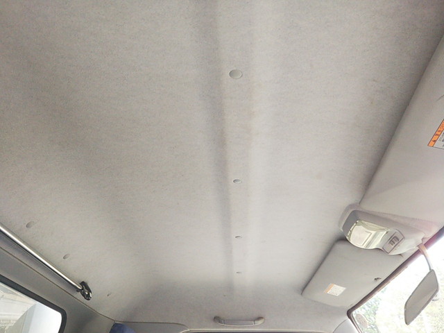 三菱ふそうキャンターアルミウイング小型（2t・3t）[写真36]