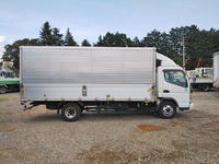 三菱ふそうキャンターアルミウイング小型（2t・3t）[写真07]