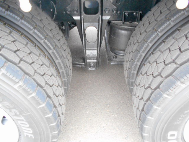 三菱ふそうスーパーグレートアルミブロック大型（10t）[写真26]