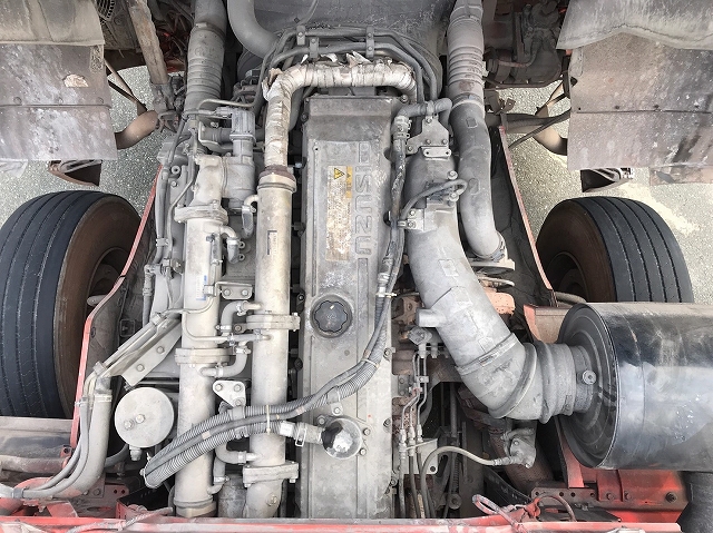 いすゞギガトレーラーヘッド（トラクターヘッド）大型（10t）[写真26]