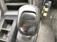 いすゞギガトレーラーヘッド（トラクターヘッド）大型（10t）[写真37]