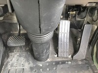 いすゞギガトレーラーヘッド（トラクターヘッド）大型（10t）[写真38]