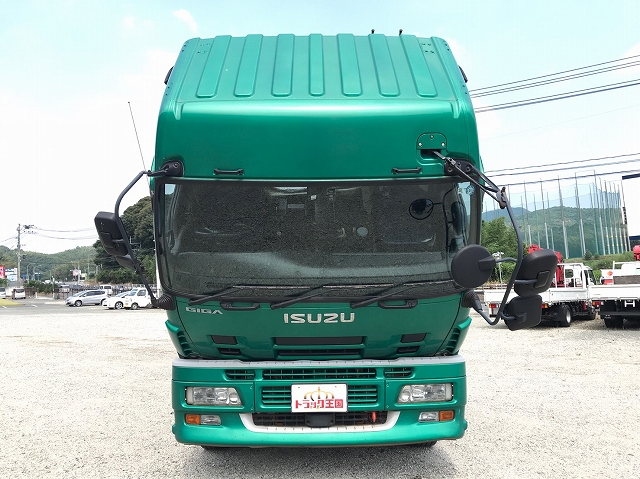 いすゞギガトレーラーヘッド（トラクターヘッド）大型（10t）[写真07]