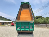 いすゞギガトレーラーヘッド（トラクターヘッド）大型（10t）[写真09]