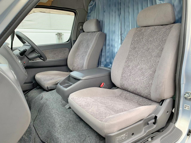 日産キャラバンキャンピングカー小型（2t・3t）[写真22]