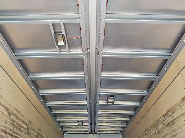 日野レンジャーアルミウイング中型（4t）[写真15]