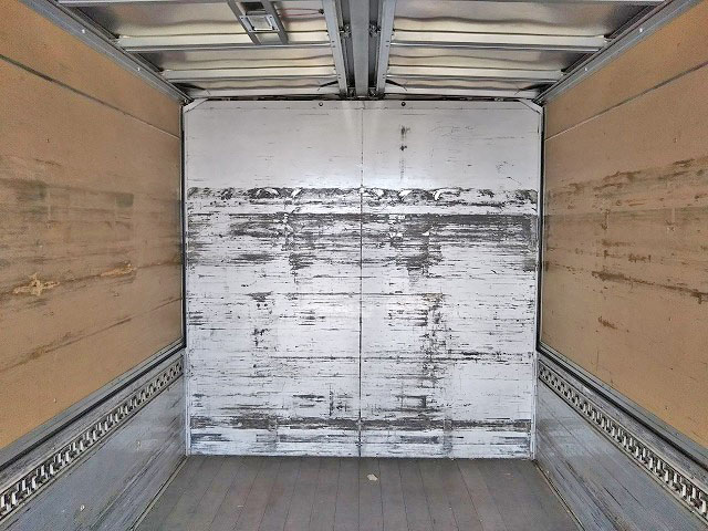 日野レンジャーアルミウイング中型（4t）[写真16]