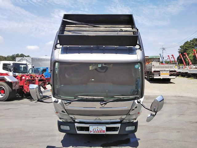 三菱ふそうキャンターダンプ小型（2t・3t）[写真10]