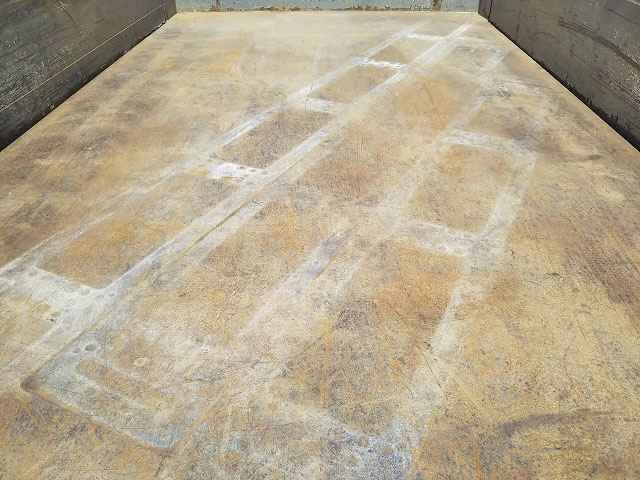 三菱ふそうキャンターダンプ小型（2t・3t）[写真16]