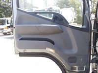 三菱ふそうキャンターダンプ小型（2t・3t）[写真30]