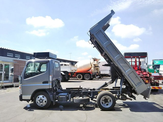 三菱ふそうキャンターダンプ小型（2t・3t）[写真06]