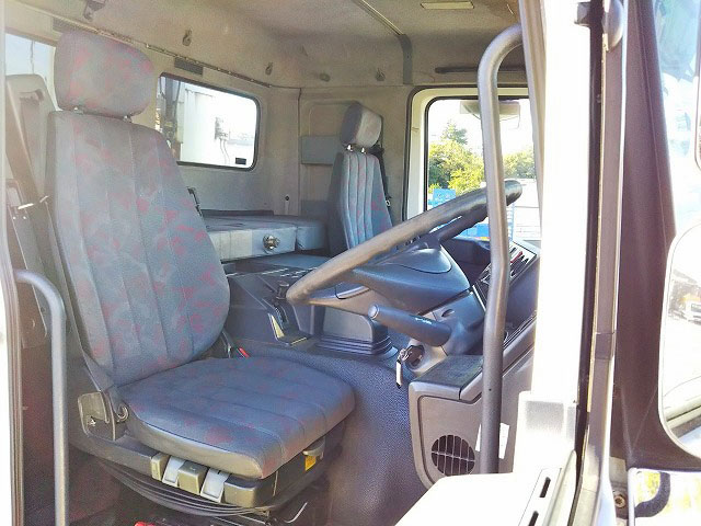 メルセデスベンツアクトロスセルフローダー大型（10t）[写真27]