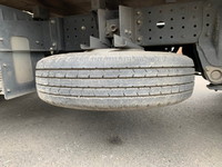 三菱ふそうキャンター平ボディ小型（2t・3t）[写真18]