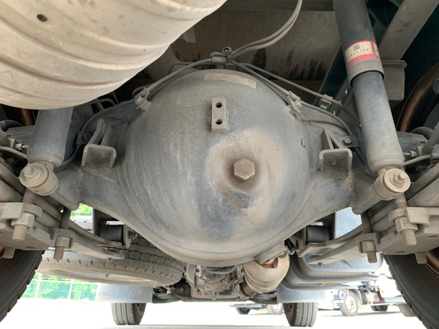 三菱ふそうキャンター平ボディ小型（2t・3t）[写真22]