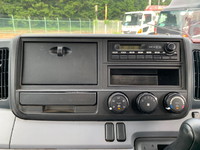 三菱ふそうキャンター平ボディ小型（2t・3t）[写真39]
