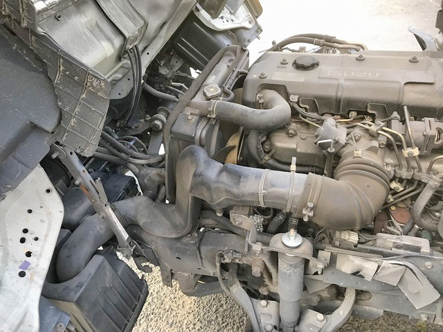 いすゞエルフ平ボディ小型（2t・3t）[写真13]