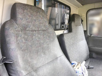 いすゞエルフ平ボディ小型（2t・3t）[写真18]