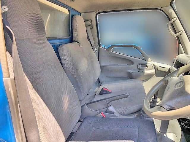 トヨタダイナ幌車小型（2t・3t）[写真21]