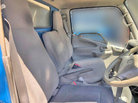 トヨタダイナ幌車小型（2t・3t）[写真21]