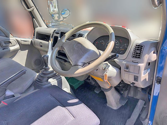 トヨタダイナ幌車小型（2t・3t）[写真24]