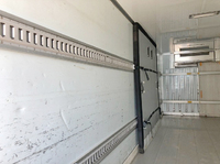 三菱ふそうファイター冷凍車（冷蔵車）中型（4t）[写真08]