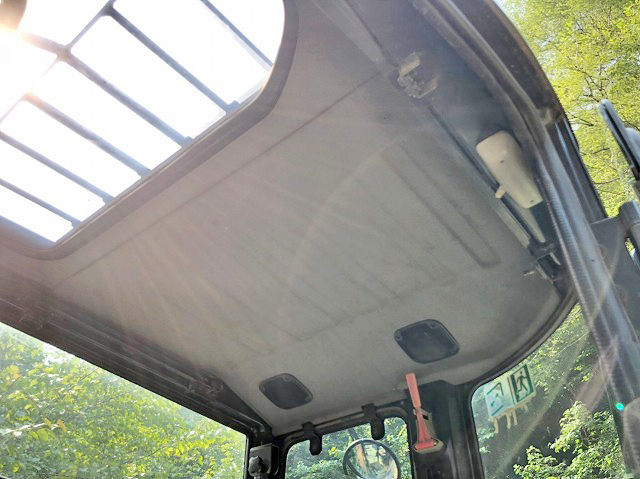 日立ユンボ（バックホー）[写真26]