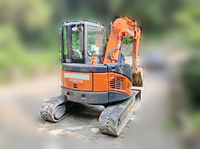 日立ユンボ（バックホー）[写真03]