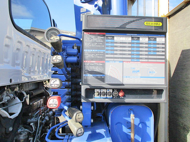 いすゞフォワードクレーン4段中型（4t）[写真17]