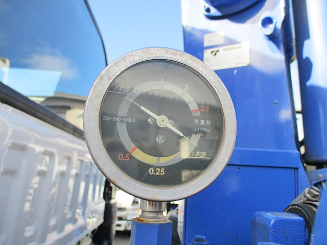 いすゞフォワードクレーン4段中型（4t）[写真18]