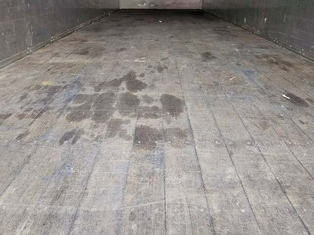 いすゞフォワードアルミウイング中型（4t）[写真14]