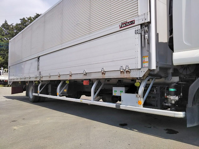 いすゞフォワードアルミウイング中型（4t）[写真17]