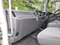 いすゞフォワードアルミウイング中型（4t）[写真34]