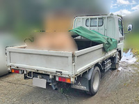 三菱ふそうキャンター平ボディ小型（2t・3t）[写真03]