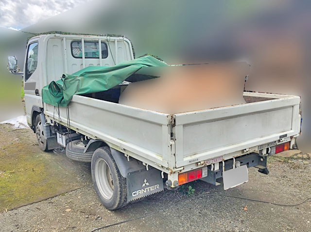 三菱ふそうキャンター平ボディ小型（2t・3t）[写真05]