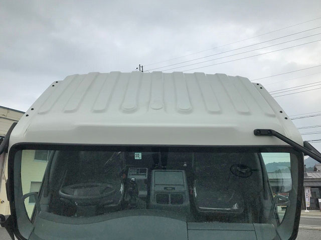 いすゞフォワードクレーン4段増トン（6t・8t）[写真10]