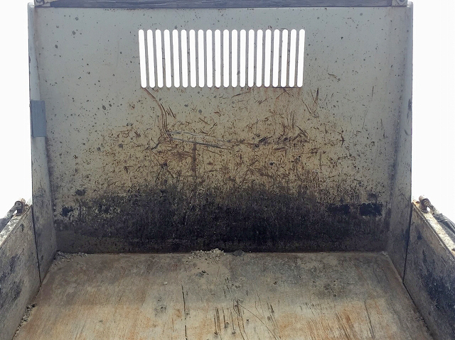 いすゞエルフダンプ小型（2t・3t）[写真12]