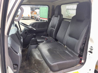 いすゞエルフダンプ小型（2t・3t）[写真17]