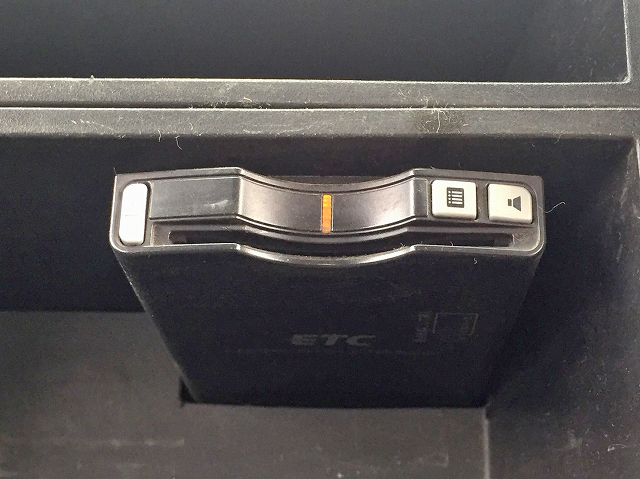 いすゞエルフダンプ小型（2t・3t）[写真24]