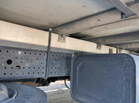 いすゞフォワード冷凍車（冷蔵車）中型（4t）[写真20]