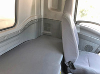 いすゞフォワード冷凍車（冷蔵車）中型（4t）[写真31]