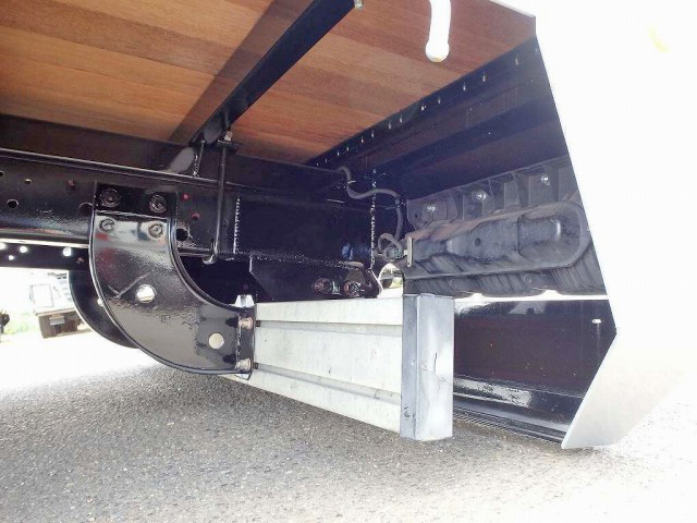 日野レンジャーセルフクレーン3段中型（4t）[写真23]