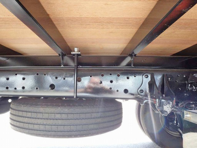 日野レンジャーセルフクレーン3段中型（4t）[写真24]