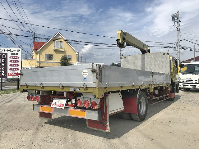 いすゞフォワードクレーン4段増トン（6t・8t）[写真04]