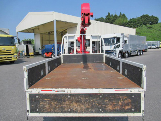 いすゞエルフダブルキャブ・クレーン付小型（2t・3t）[写真10]