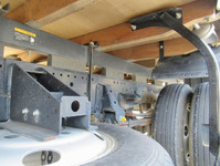 いすゞエルフダブルキャブ・クレーン付小型（2t・3t）[写真28]