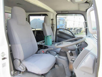 いすゞエルフダブルキャブ・クレーン付小型（2t・3t）[写真33]